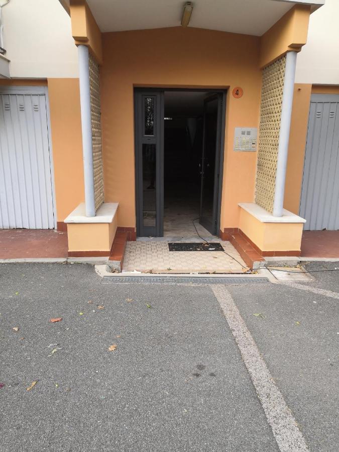 House Henry Leilighet Vado Ligure Eksteriør bilde